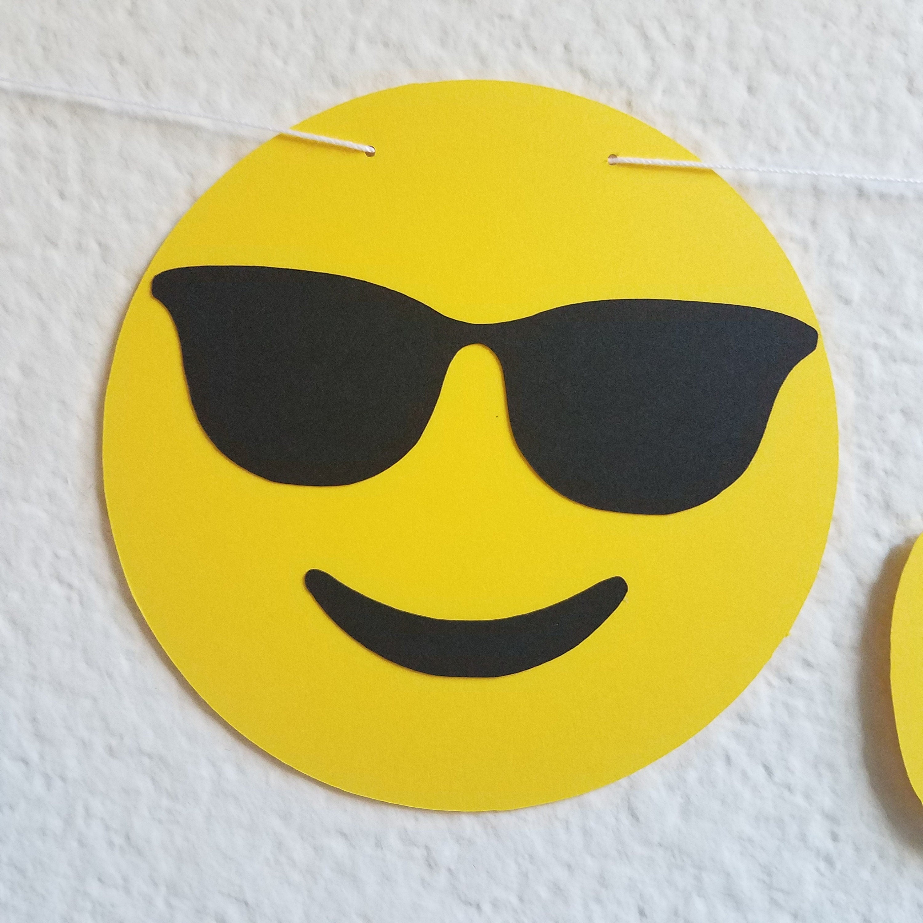 Emoji Garland, Emoji Party Garland, Emoji Party Decorations, Emoji Decorations, Emoji Party Banner, Emoji Garland Banner