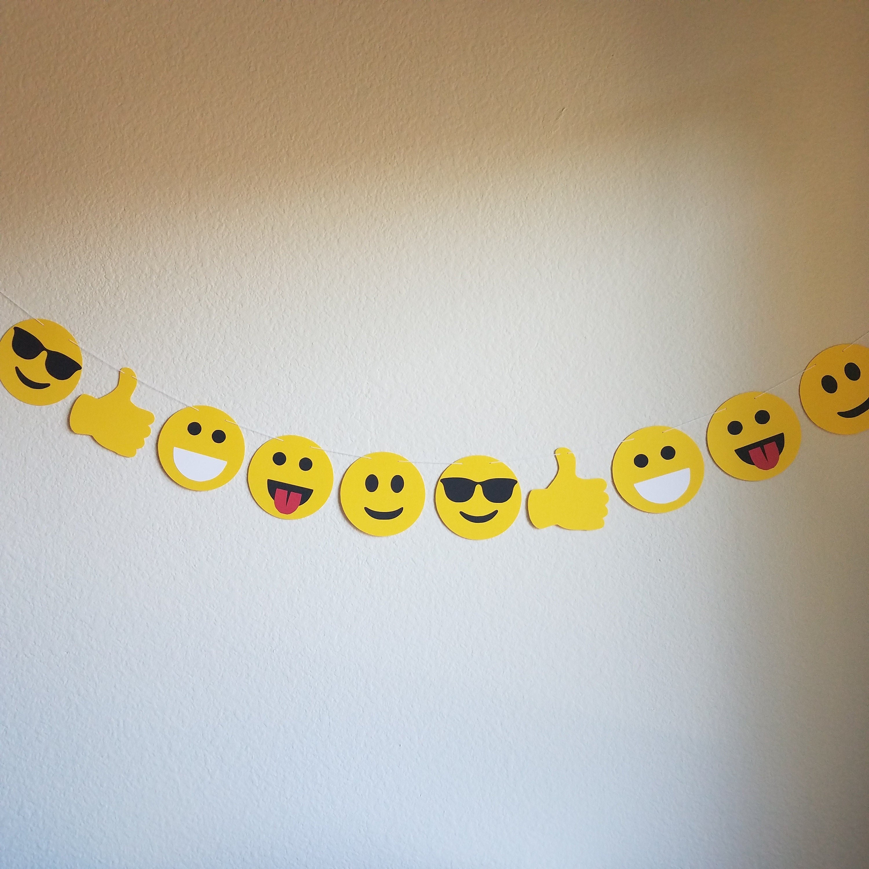 Emoji Garland, Emoji Party Garland, Emoji Party Decorations, Emoji Decorations, Emoji Party Banner, Emoji Garland Banner