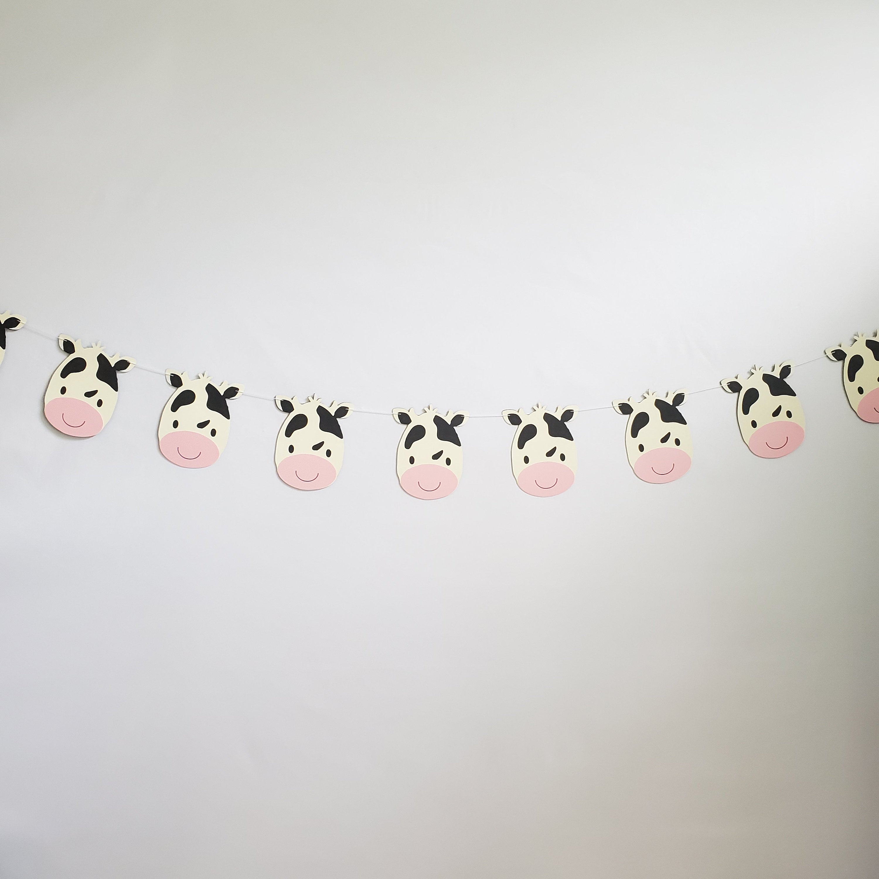 Cow Garland, Cow Banner, Cow Decor, Babies Room Cow, Cow Birthday Party Decorations, Farm Animal Decorations, Cow Themed Party