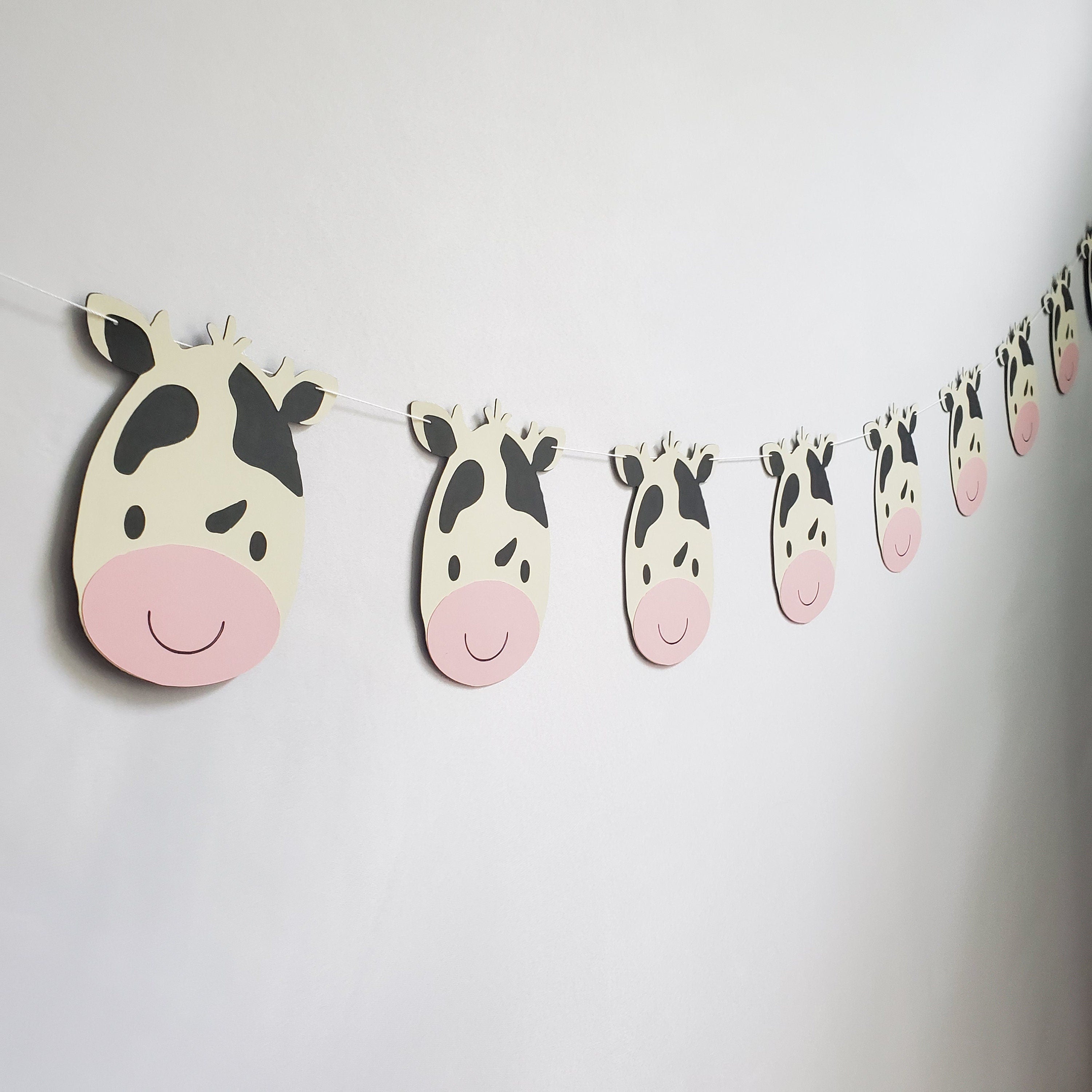 Cow Garland, Cow Banner, Cow Decor, Babies Room Cow, Cow Birthday Party Decorations, Farm Animal Decorations, Cow Themed Party