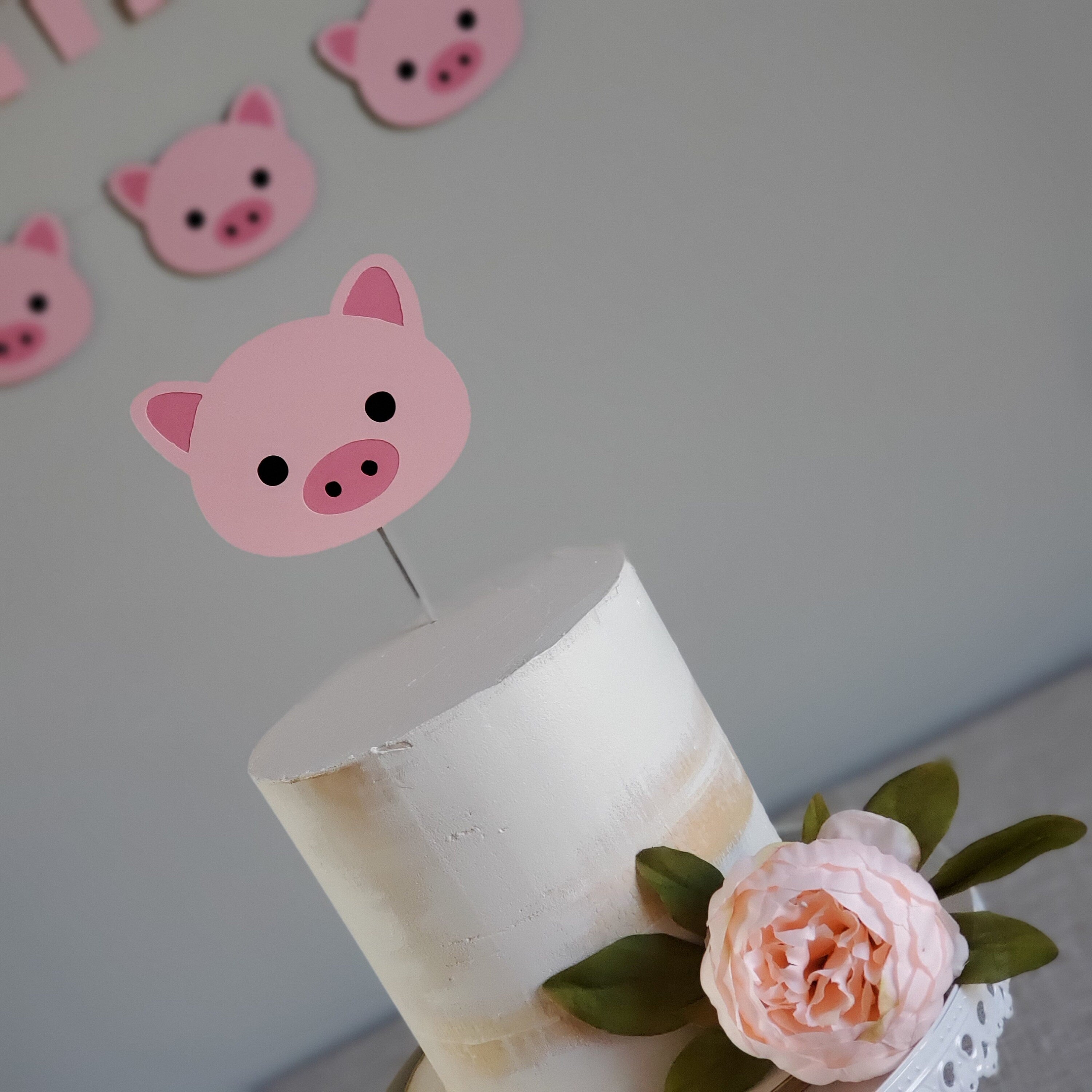 Pig Birthday Banner, Pig First Birthday, Pig High Chair Birthday Banner, Pig One Birthday Banner, Custom Pig Banner