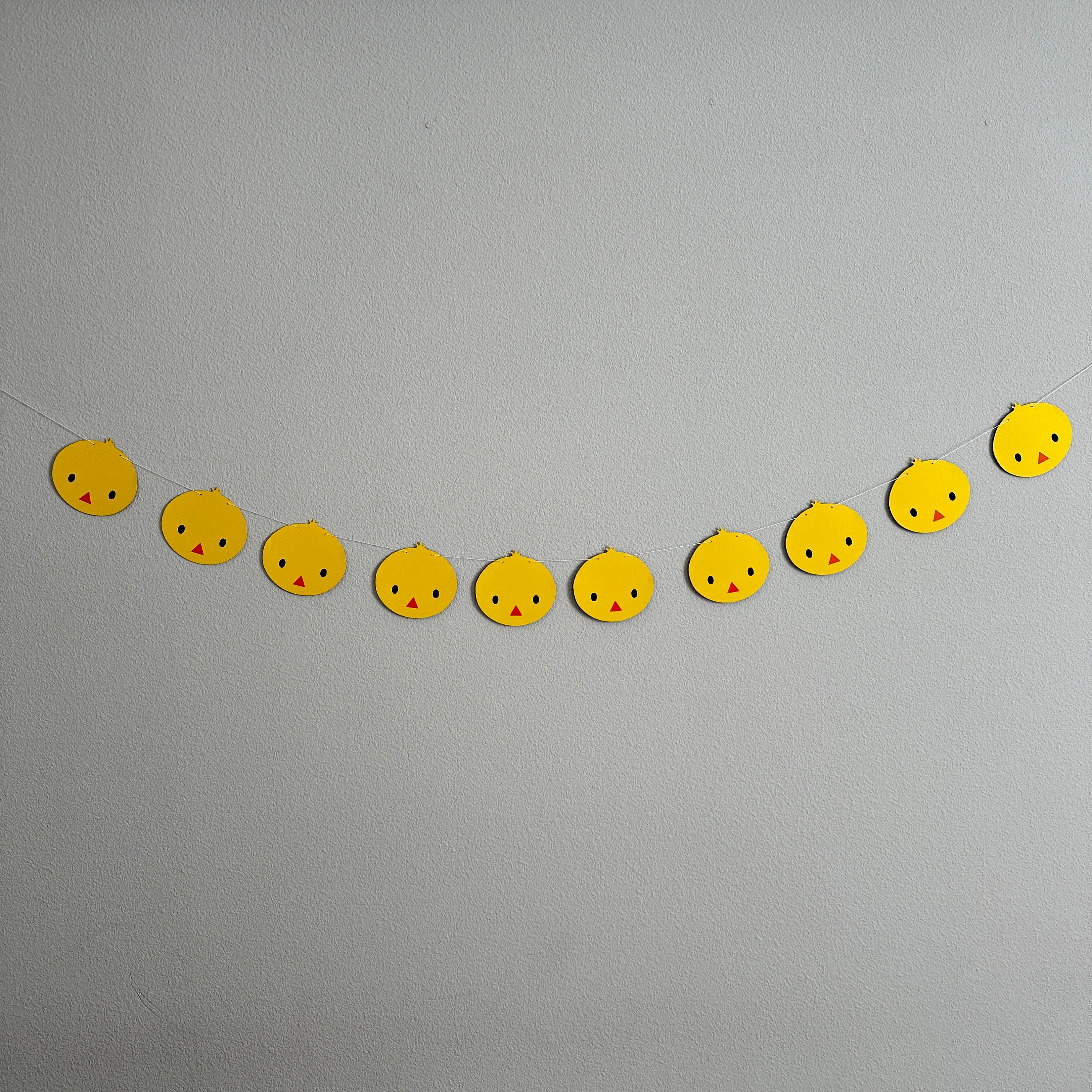 Chicks Garland, Chicks Banner, Chicks Decor, Babies Room Chicks, Chicks Birthday Party Decorations, Farm Animal Decorations, Chicks Theme