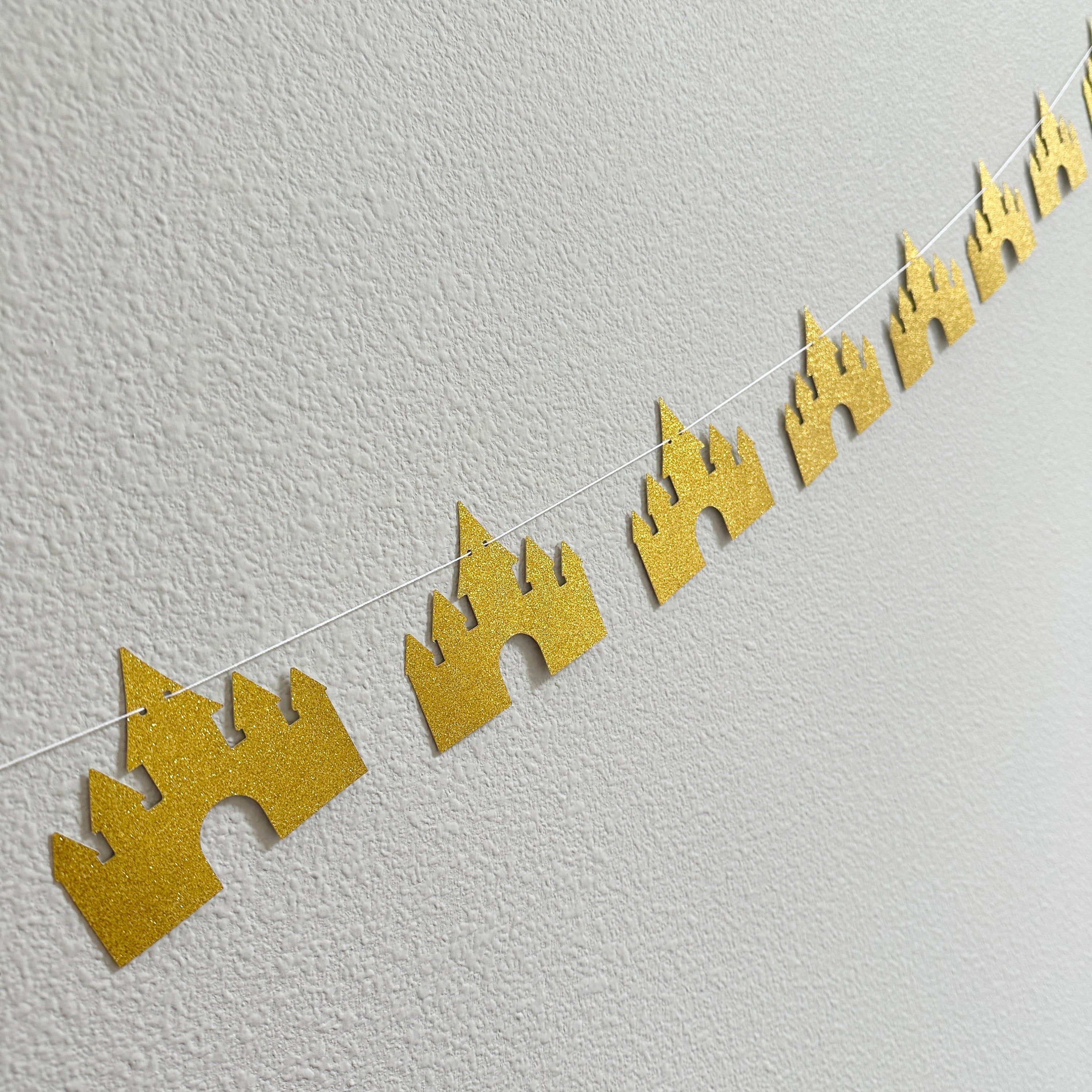 Castle Garland, Castle Banner, Castle Decorations, Custom Princess Banner, Castle Birthday Decorations, Custom Banner, Princess Party