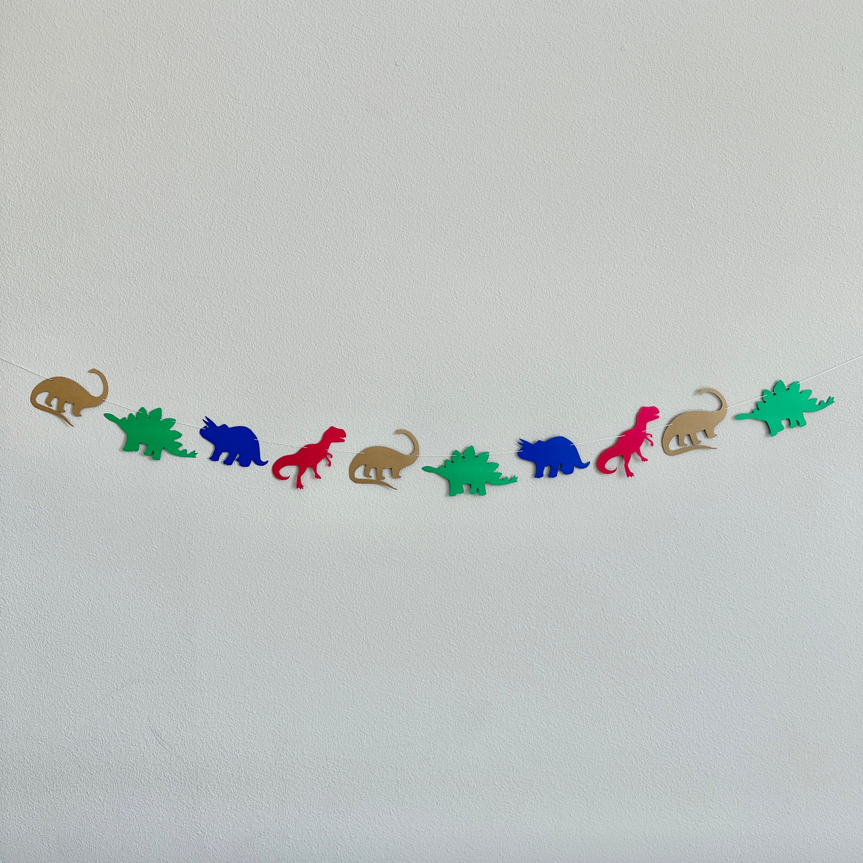 Dinosaur Garland, Dinosaur Decorations, Dinosaurs, Dinosaur Party, Dinosaur Birthday Party, Dinosaur Theme