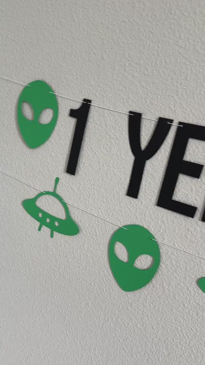 1 Year On Planet Earth, Alien Themed 1st birthday Decorations, 1st Birthday Theme Ideas, Alien 1st Birthday, Outerspace 1st Birthday Party